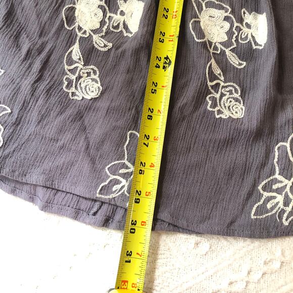 Umgee Floral Embroidered Sleeveless Blouse Small Crinkle Sheer Tunic Boho Chic - Picture 12 of 12